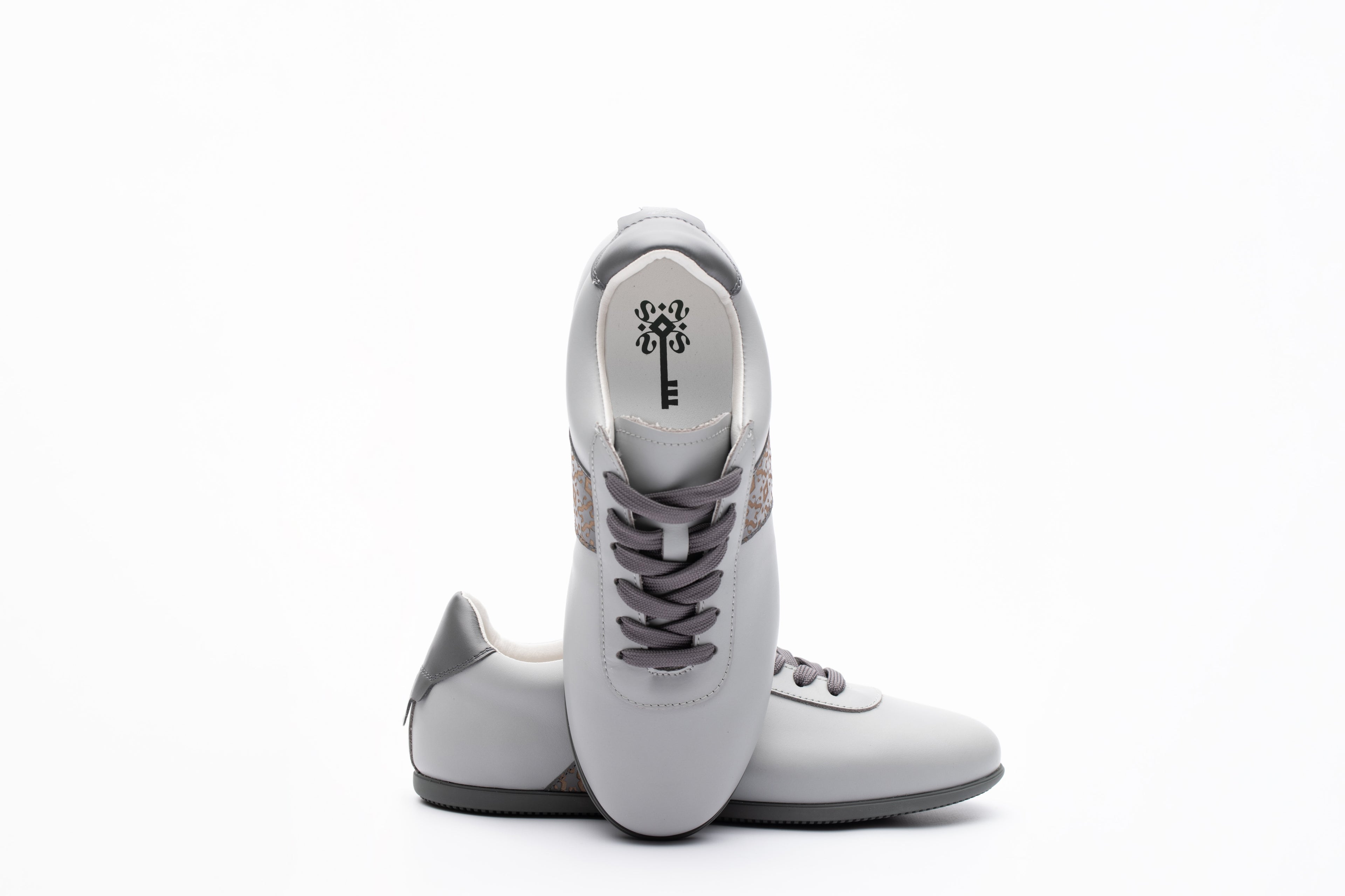 Pont de Genéve - Women